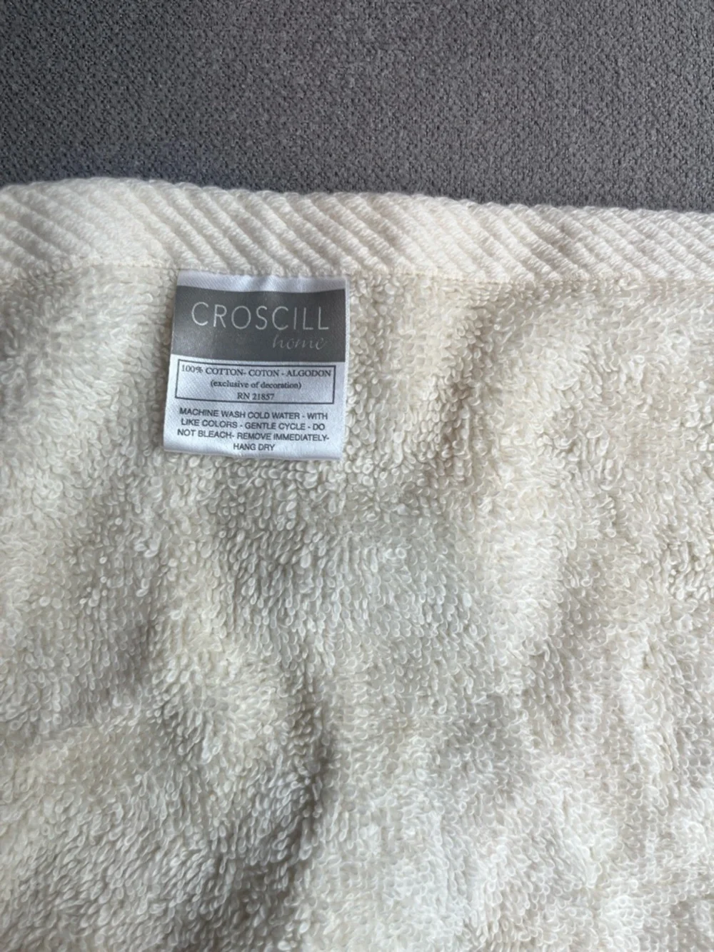 Croscill Pair of Elegant Cream and Gray Decorative Hand Towels